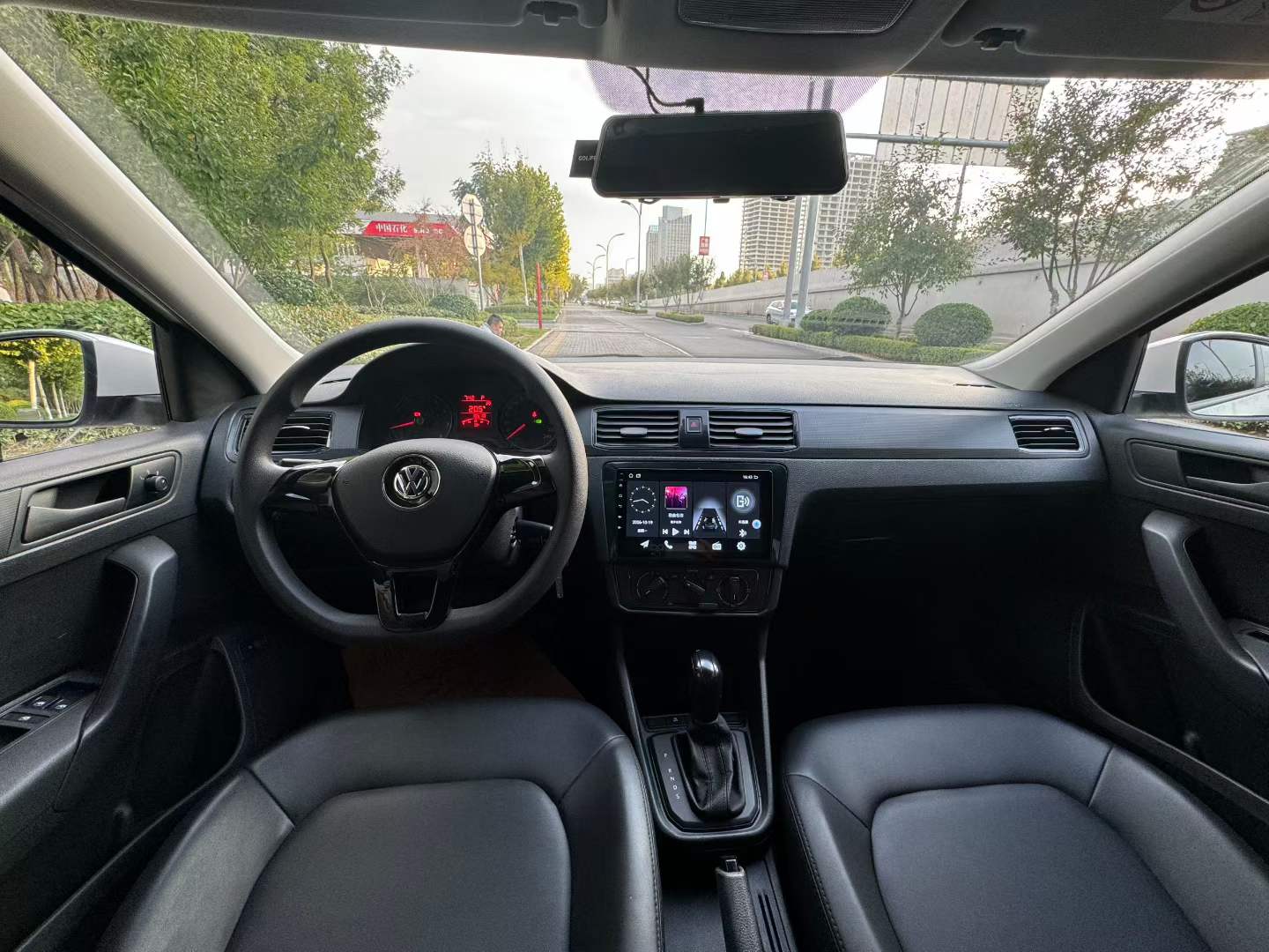 Volkswagen Santana 2023 imagem de carro #8