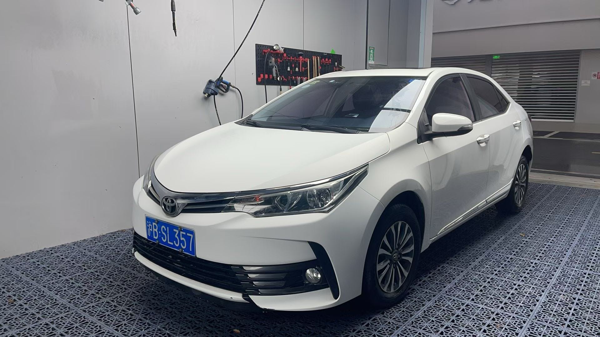 Toyota Corolla 2018 car image 
