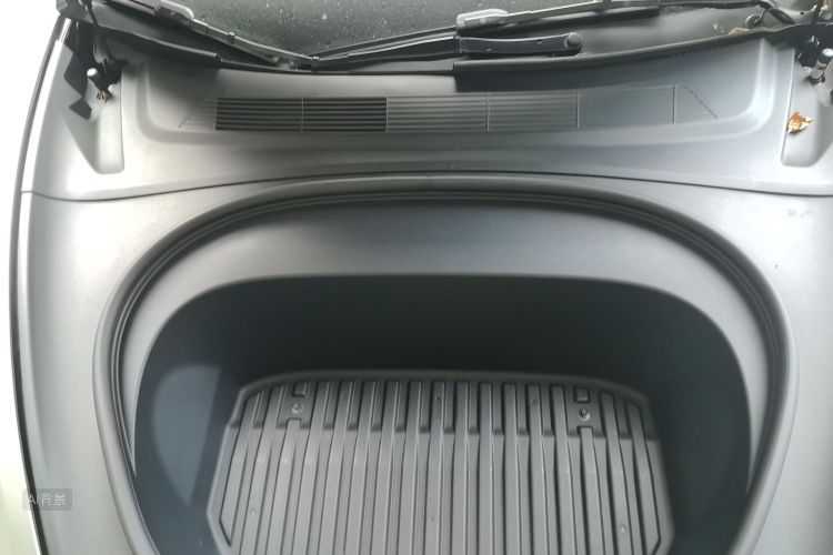 Tesla Model 3 2023 car image #22