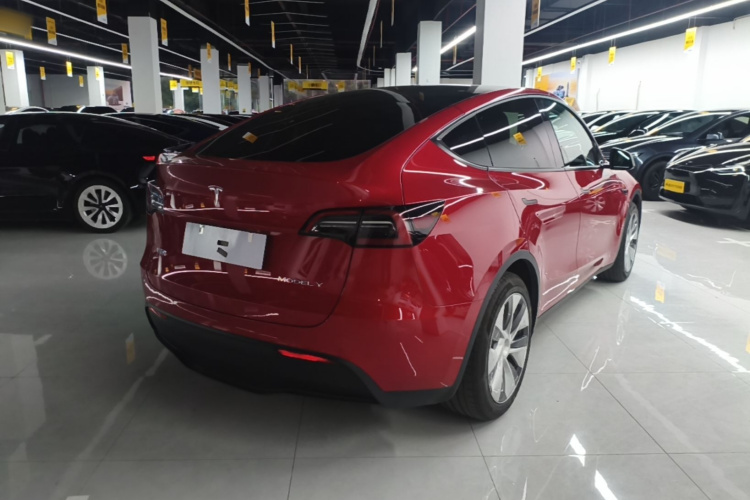 Tesla Model Y 2022 #7 Tesla Model Y 2022 immagine di auto #7