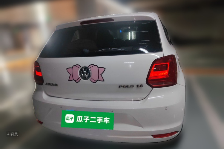 Volkswagen Polo 2015 car image #6