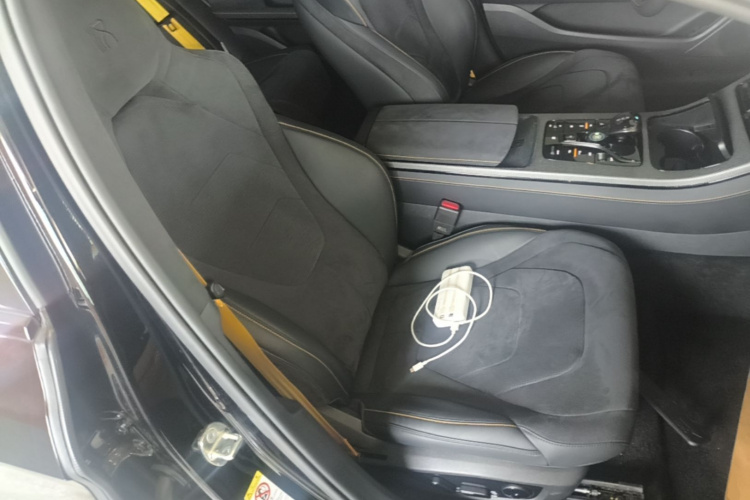 BYD Han 2023 car image #24