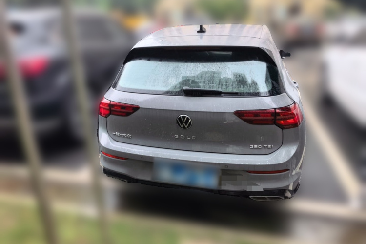 Volkswagen Golf 2021 car image #4