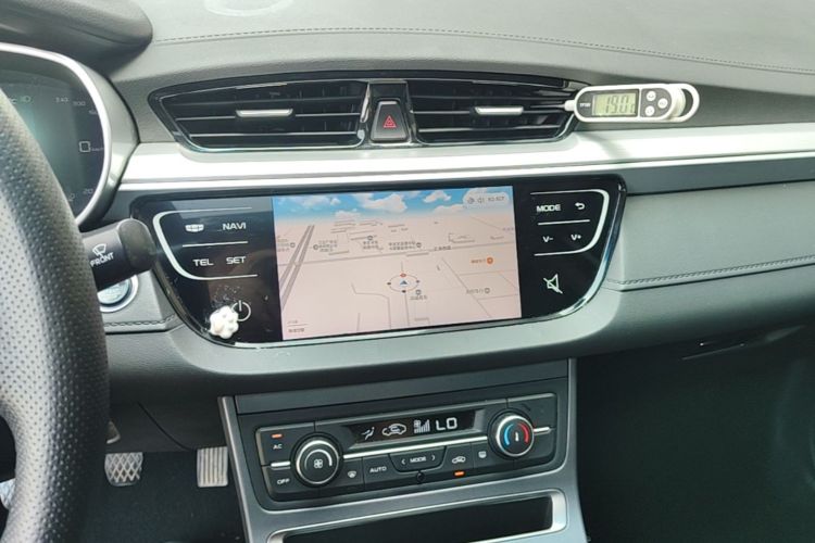 GEELY Emgrand 2019 #17 GEELY Emgrand 2019 car image #17