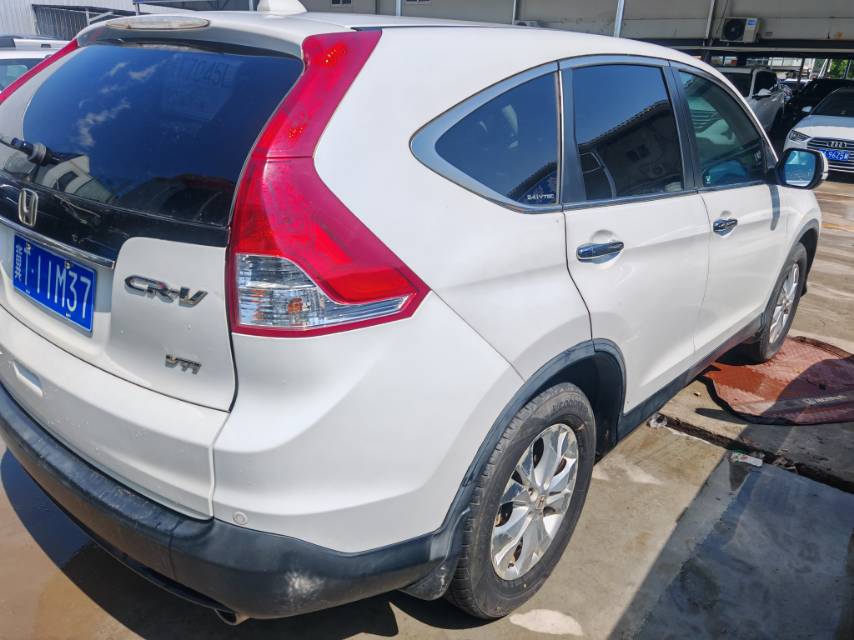 Honda CR-V 2013 #5 Honda CR-V 2013 car image #5