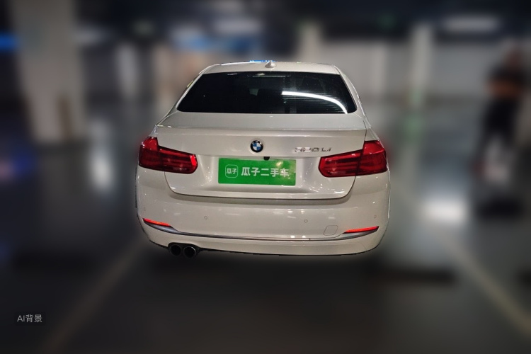 BMW 3 Series 2019 car image #6