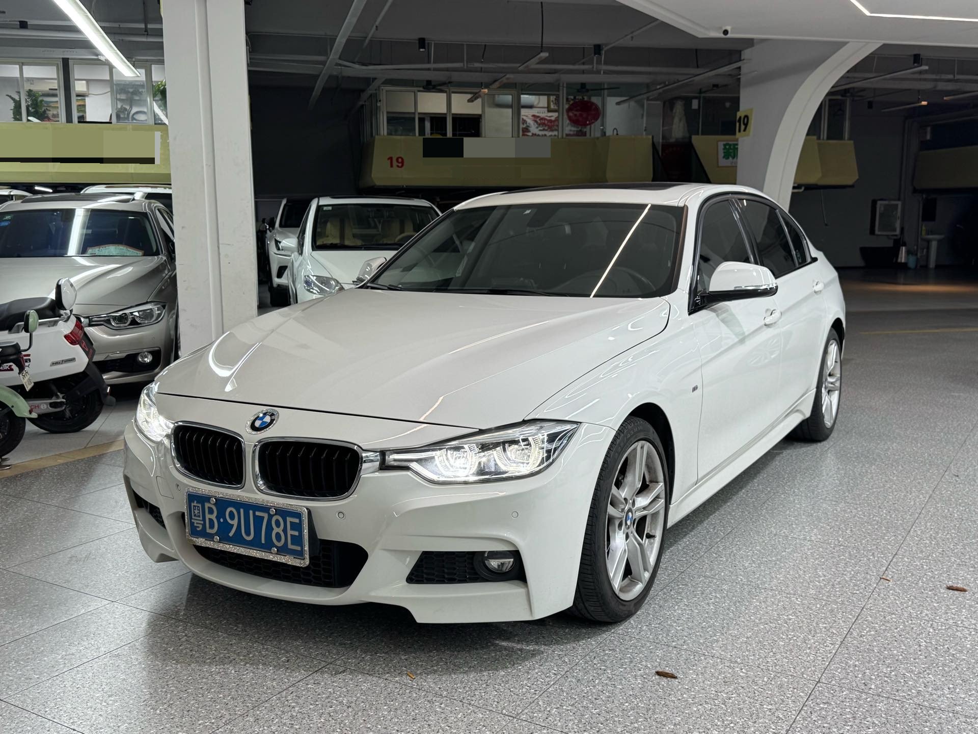 BMW 3 Series 2017 BMW 3 Series 2017 car image