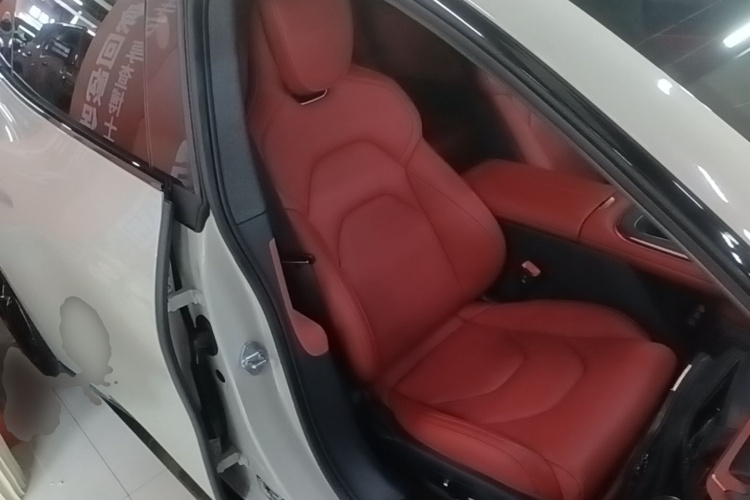 MI SU7 2024 car image #24