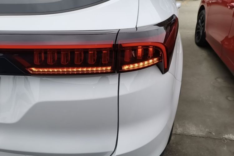 Jetour X70 PLUS 2024 #8 Jetour X70 PLUS 2024 car image #8