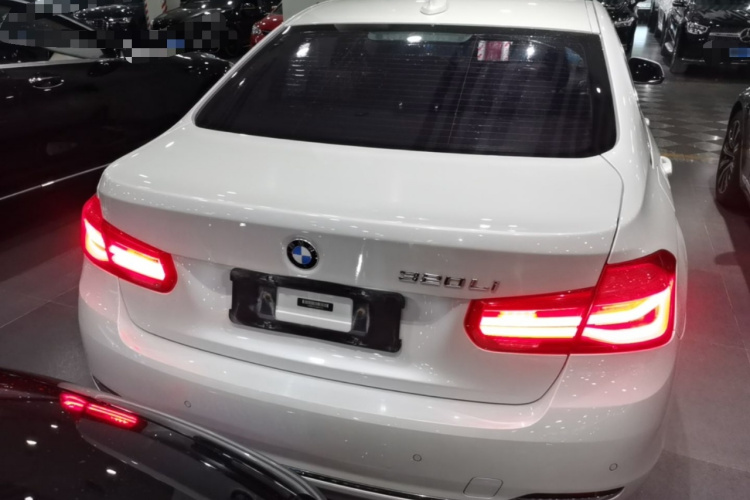BMW 3 Series 2016 #6 BMW 3 Series 2016 immagine di auto #6