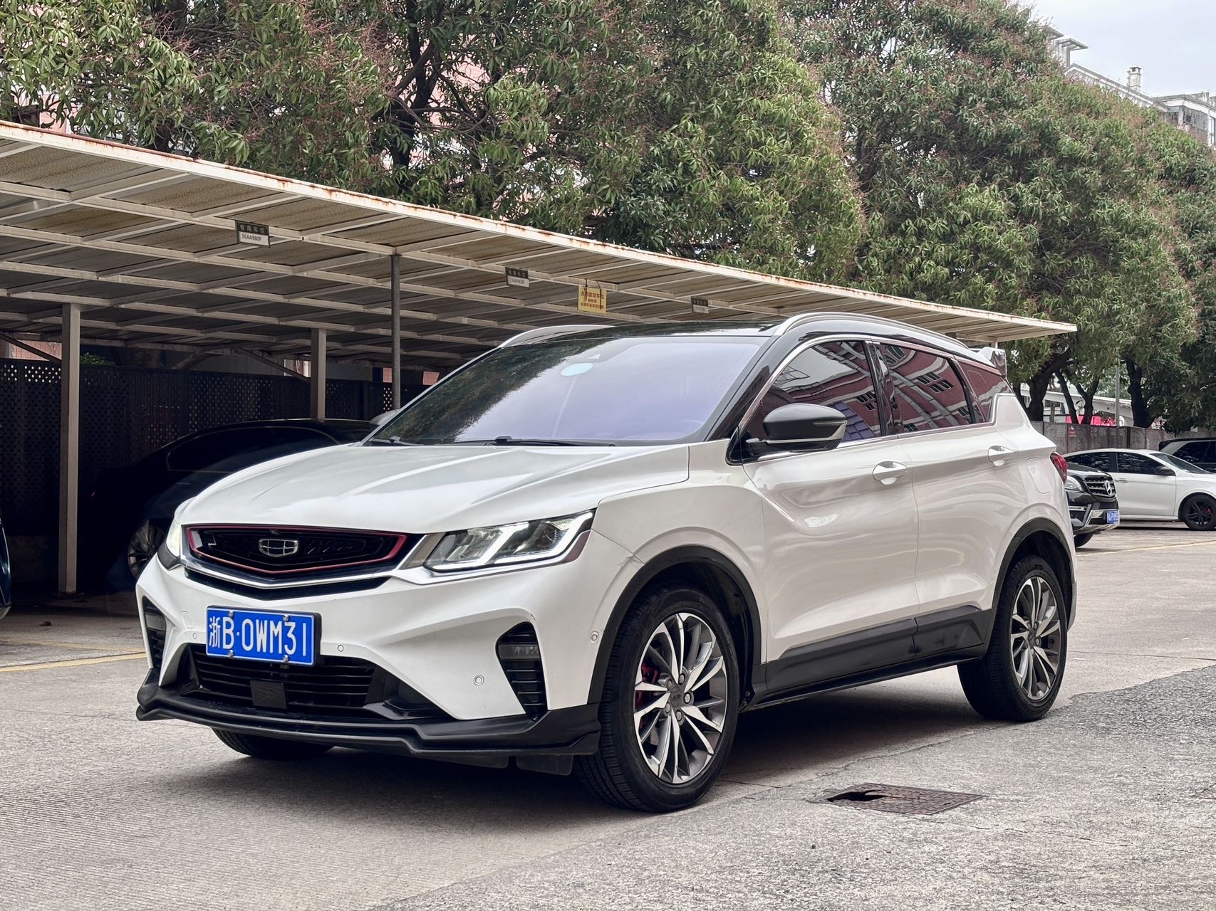 GEELY Coolray 2018 GEELY Coolray 2018 car image