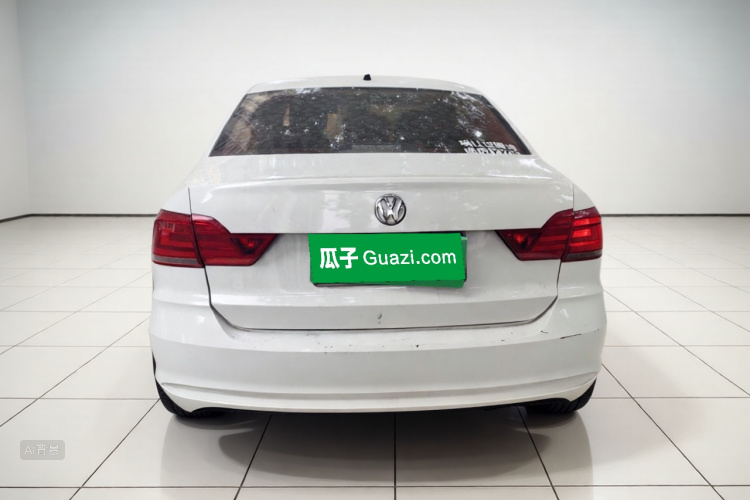 Volkswagen Santana 2017 car image #6
