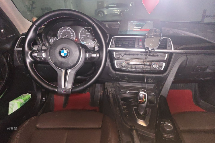 BMW 3 Series 2018 car image #11