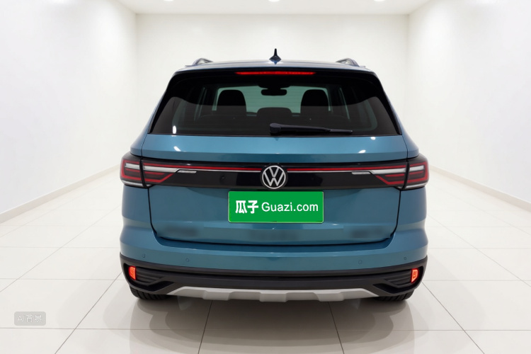 Volkswagen Tharu 2023 car image #6