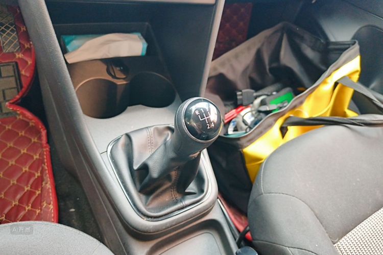 Volkswagen Polo 2019 #16 Volkswagen Polo 2019 car image #16