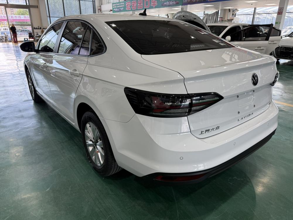 Volkswagen Lavida 2023 car image #4