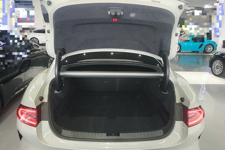 MI SU7 2025 car image #19