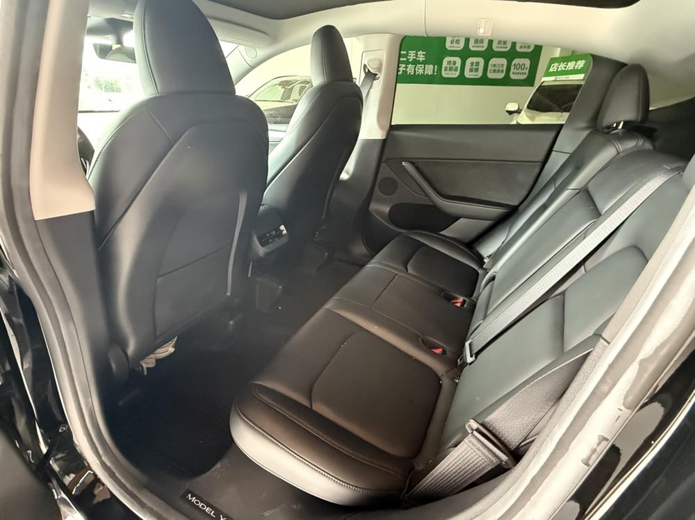 Tesla Model Y 2022 #10 Tesla Model Y 2022 car image #10