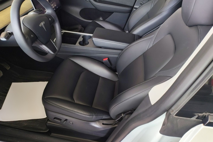Tesla Model Y 2023 #15 Tesla Model Y 2023 car image #15