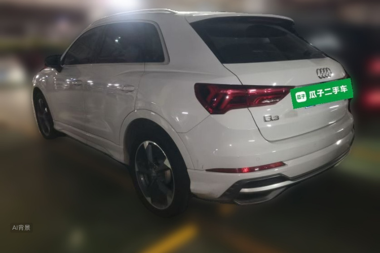 Audi Q3 2021 car image #5