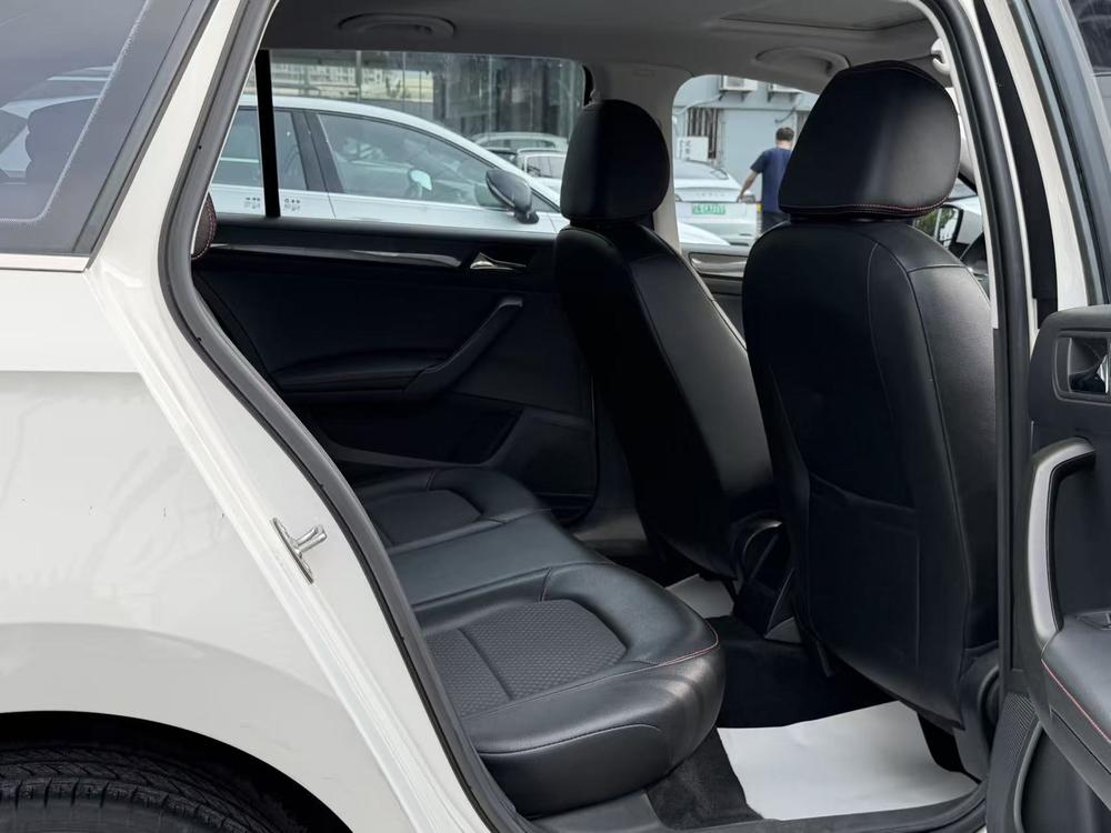 Volkswagen Santana 2017 #16 Volkswagen Santana 2017 car image #16