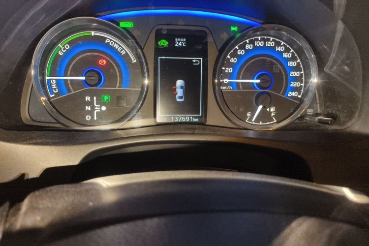 Toyota Corolla 2017 #10 Toyota Corolla 2017 car image #10