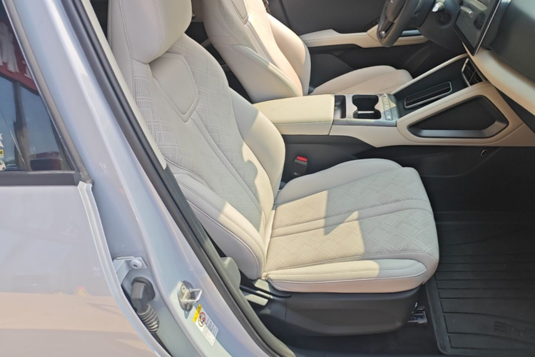 BYD YuanUP 2025 car image #24