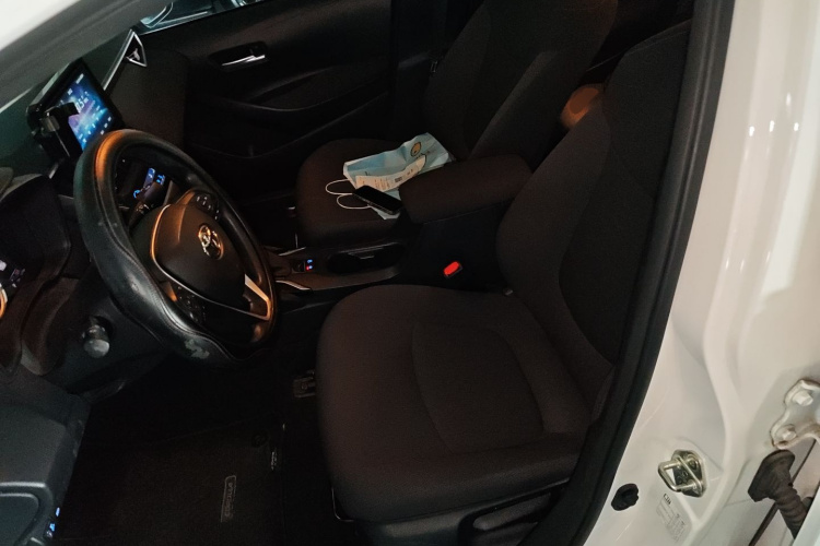 Toyota Corolla 2020 immagine di auto #17