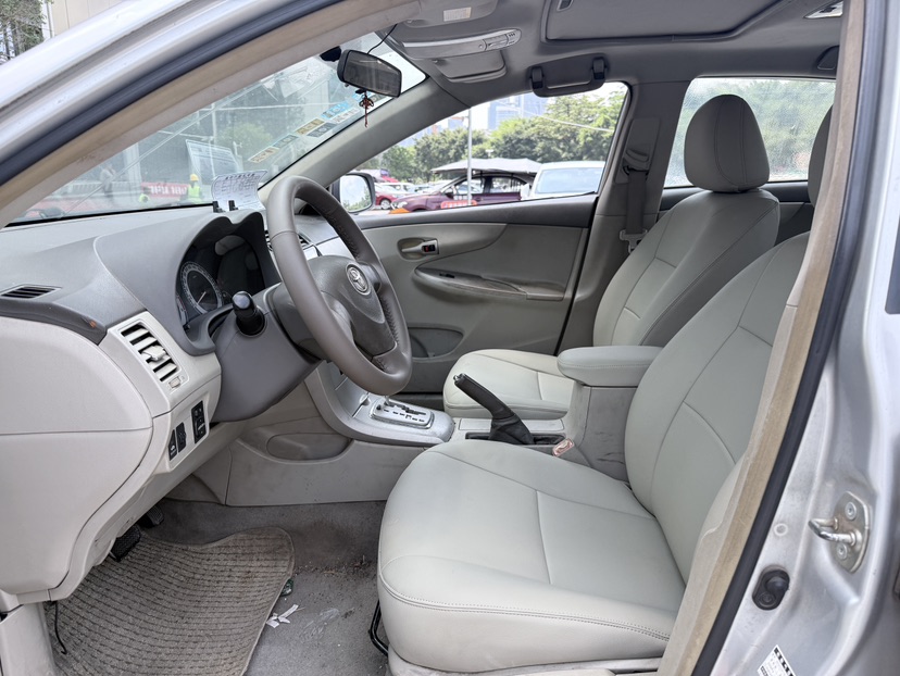 Toyota Corolla 2008 immagine di auto #4