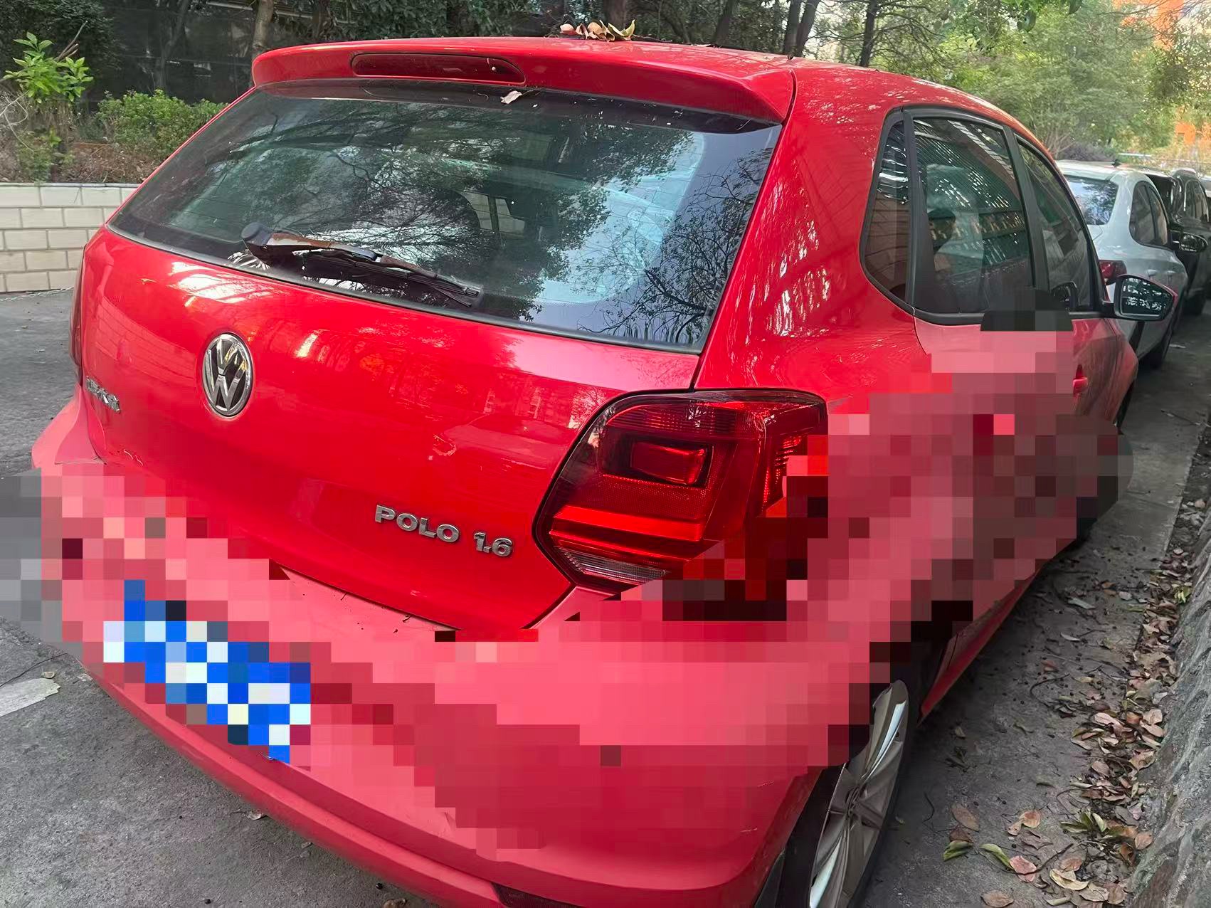 Volkswagen Polo 2015 car image #3