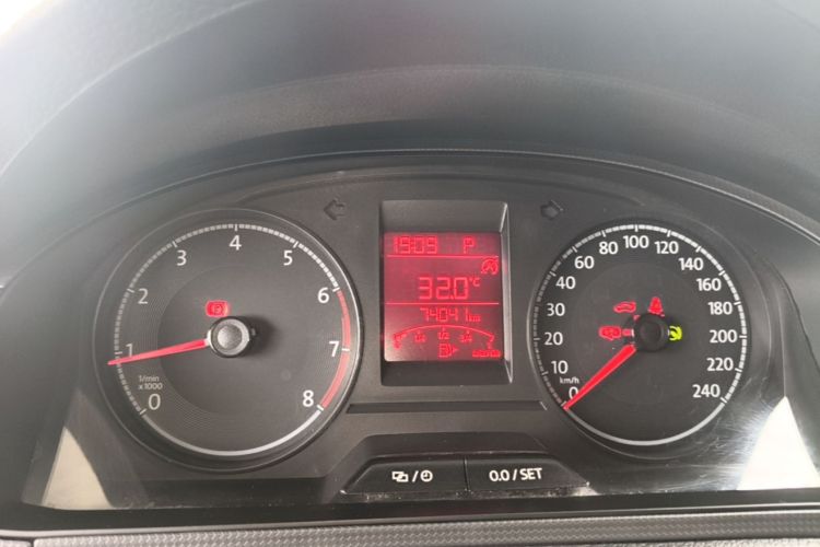 Volkswagen Santana 2019 #12 Volkswagen Santana 2019 car image #12