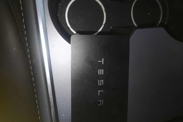 Tesla Model Y 2022 #14 Tesla Model Y 2022 car image #14
