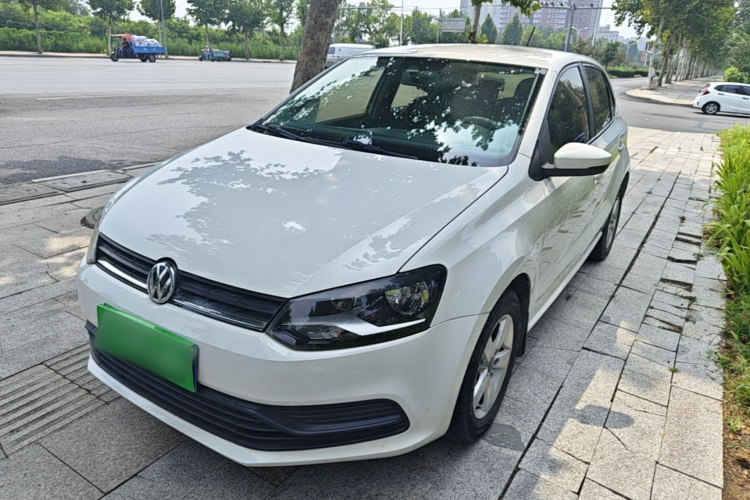 Volkswagen Polo 2015 #2 Volkswagen Polo 2015 car image #2