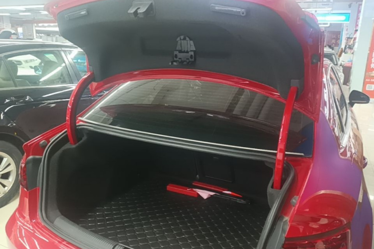 Audi A3 2021 car image #21