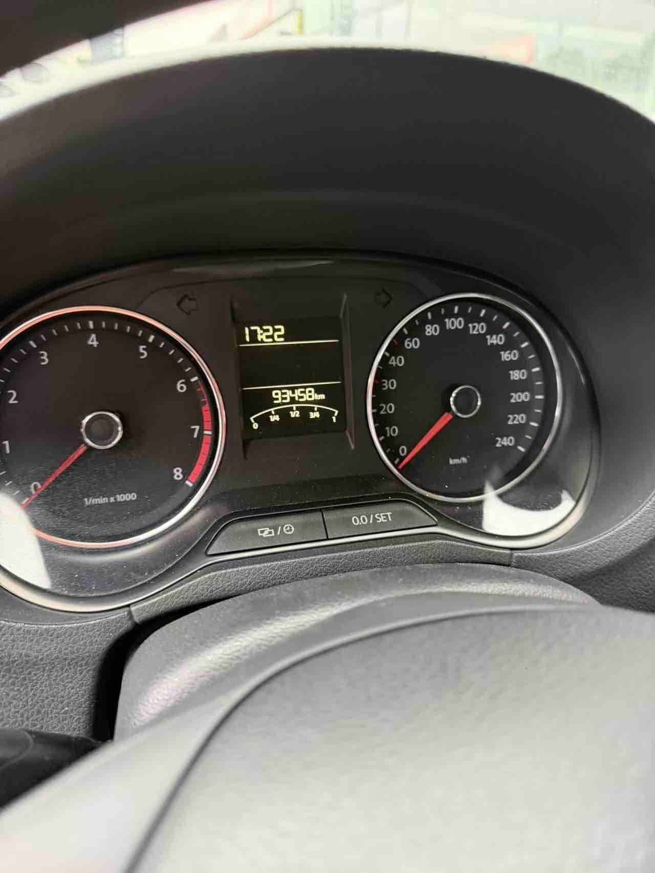 Volkswagen Polo 2014 car image #5