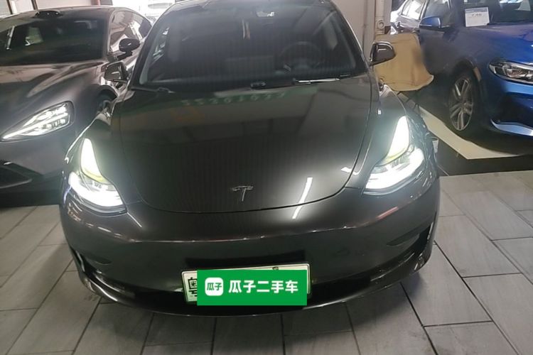 Tesla Model 3 2022 car image #3