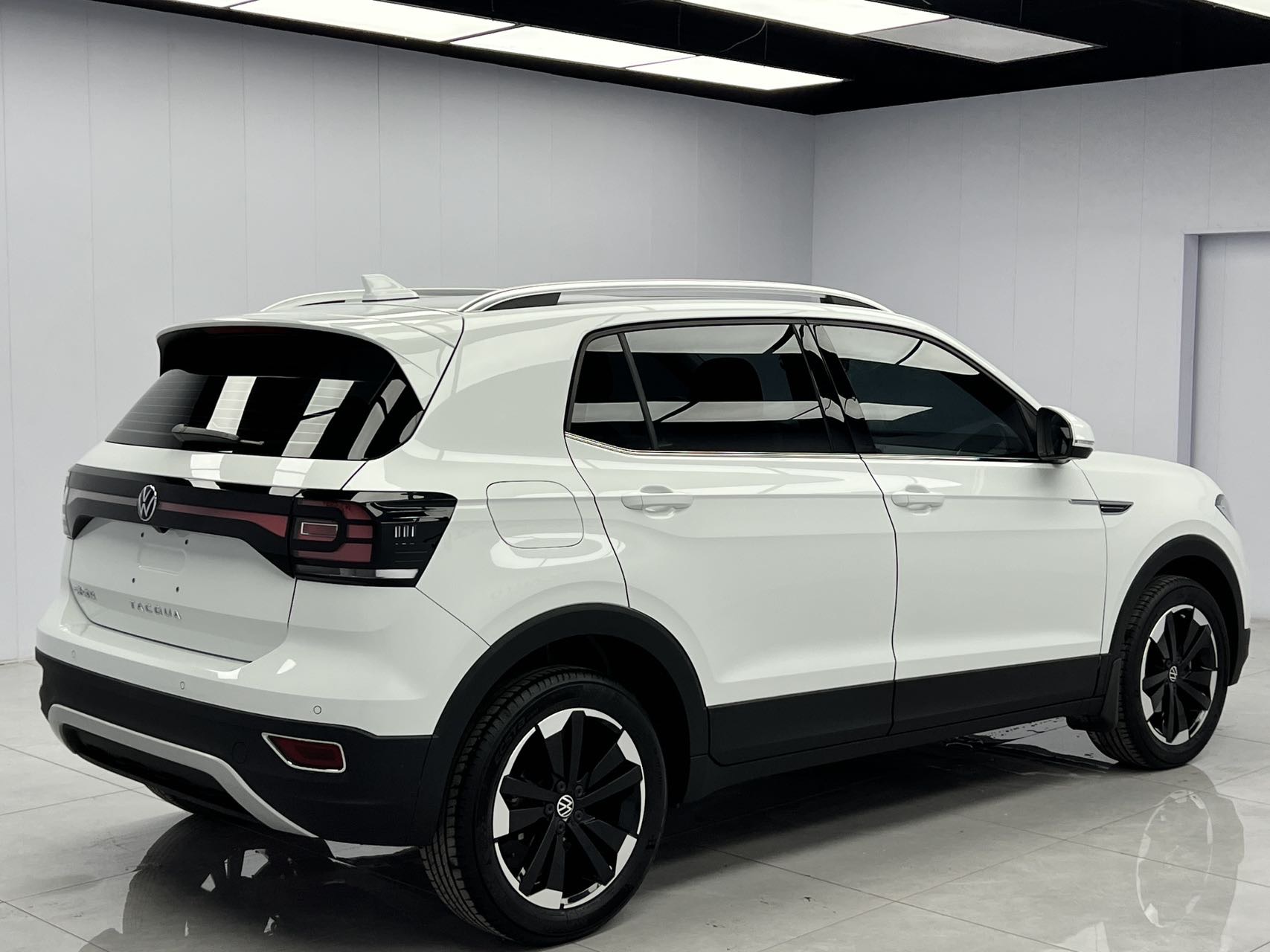 Volkswagen Tacqua 2022 изображение автомобиля #4
