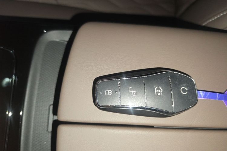 BYD Han 2024 #14 BYD Han 2024 car image #14
