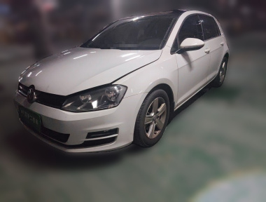 Volkswagen Golf 2015 Volkswagen Golf 2015 car image