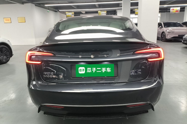 Tesla Model 3 2024 car image #6