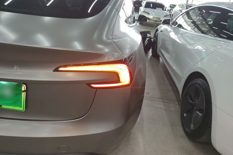 Tesla Model 3 2023 #8 Tesla Model 3 2023 car image #8