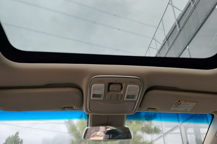 GEELY Emgrand GS 2019 immagine di auto #18