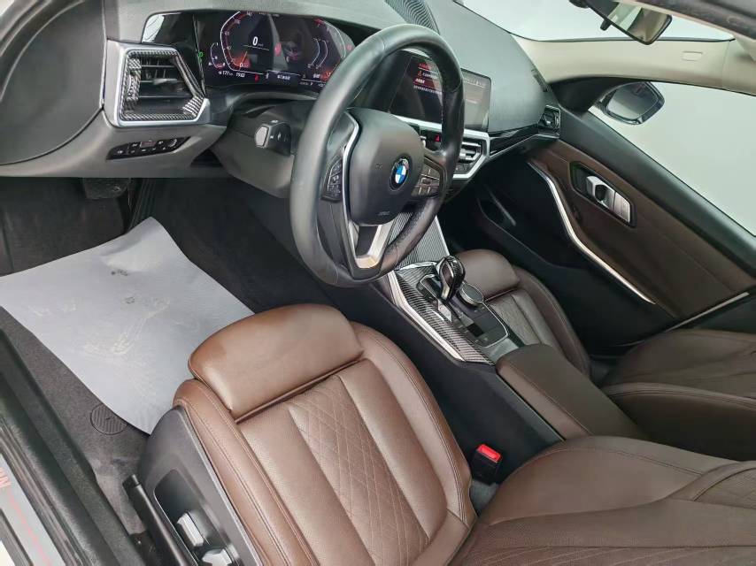 BMW 3 Series 2022 car image #6