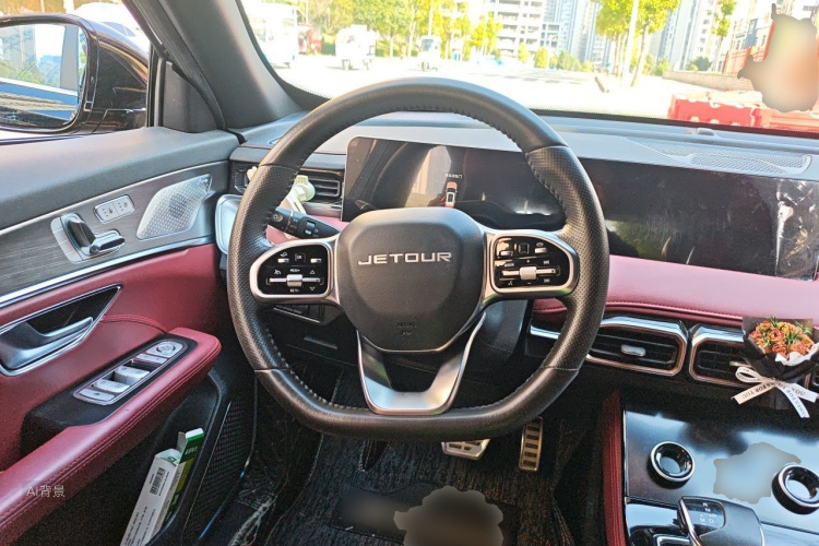 Jetour X70 PLUS 2023 صورة سيارة #12