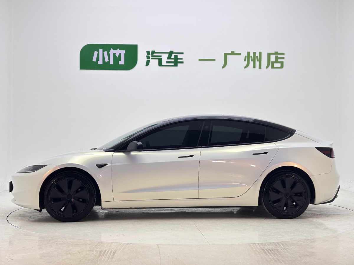 Tesla Model 3 2025 car image #2