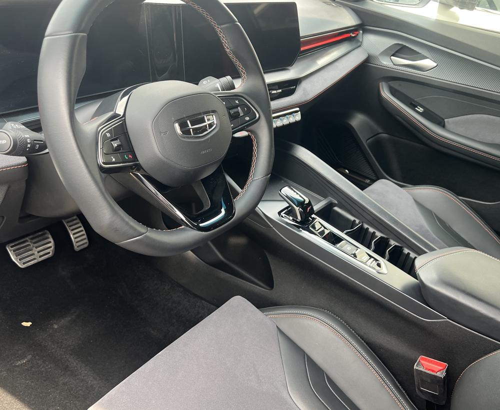 GEELY Binray 2022 car image #6