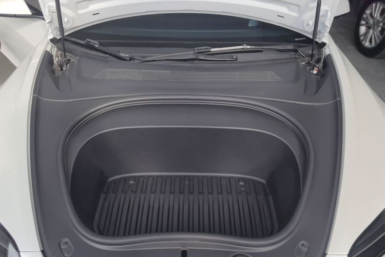 Tesla Model 3 2024 #22 Tesla Model 3 2024 car image #22