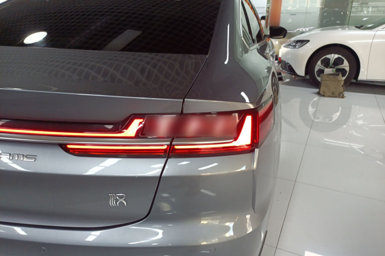 BYD Han 2022 car image #8