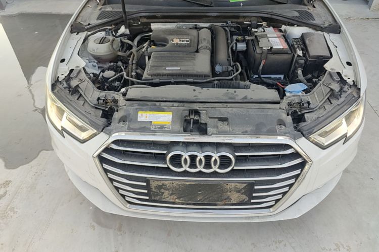Audi A3 2019 car image #20