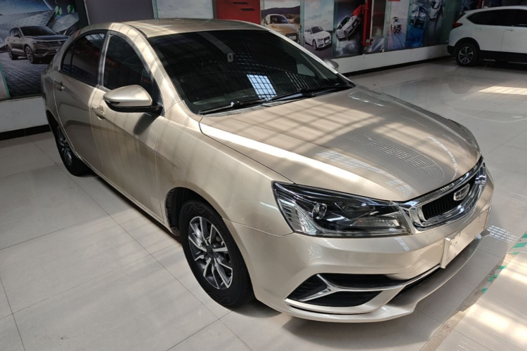 GEELY Emgrand 2019 #4 GEELY Emgrand 2019 car image #4